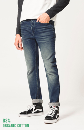 Slim fit jeans